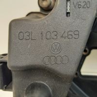 Volkswagen PASSAT B6 Venttiilikoppa 03L103483