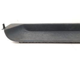 Volkswagen Transporter - Caravelle T5 Rear sill trim cover 7H0863725N