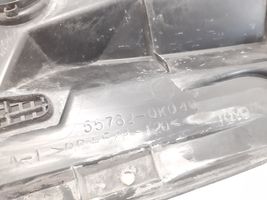 Toyota Hilux (AN10, AN20, AN30) Rivestimento del tergicristallo 557820K040