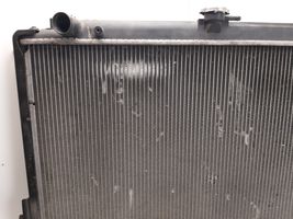 Nissan Navara D22 Radiateur de refroidissement 