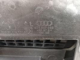 Audi A5 8T 8F Панель 8T1858041A