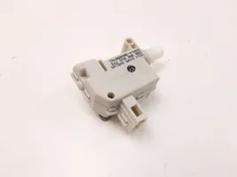 Volkswagen PASSAT B7 Fuel tank cap lock motor 3AA010773