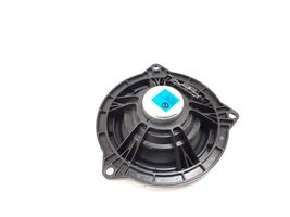 BMW 6 F12 F13 Takaoven kaiutin 9175697