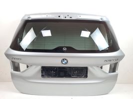 BMW 2 F46 Tylna klapa bagażnika 