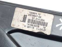 BMW 2 F46 Elektryczny podnośnik szyby drzwi przednich 2579947