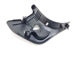 BMW 2 F46 Etuoven kynnyksen suojalista 7298813