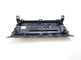 BMW 2 F46 Panel radia 9371455