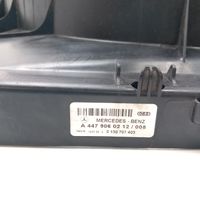 Mercedes-Benz Vito Viano W447 Ventilatore di raffreddamento elettrico del radiatore A4479060212