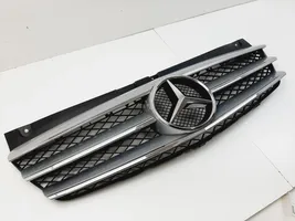 Mercedes-Benz Vito Viano W639 Grille calandre supérieure de pare-chocs avant A6398880123