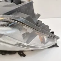 Ford Mondeo Mk III Lampa przednia 1305235545