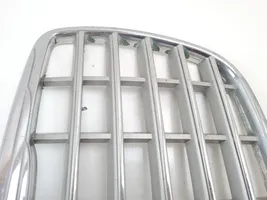 Chrysler 300 - 300C Maskownica / Grill / Atrapa górna chłodnicy 04805927AA