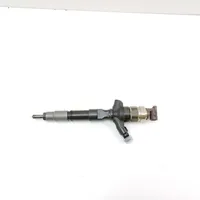 Toyota Hilux (AN10, AN20, AN30) Injecteur de carburant 2367030400