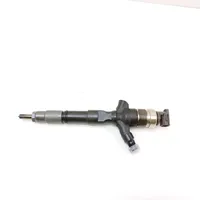 Toyota Hilux (AN10, AN20, AN30) Injecteur de carburant 2367030400