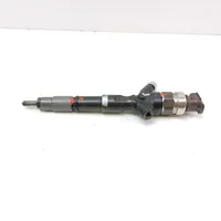 Toyota Hilux (AN10, AN20, AN30) Injecteur de carburant 2367030400