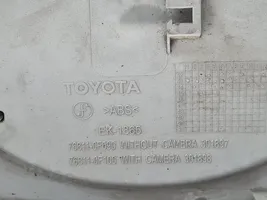 Toyota Verso Trunk door license plate light bar 768110F090