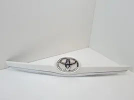 Toyota Verso Barra de luz de la matrícula/placa de la puerta del maletero 768110F090