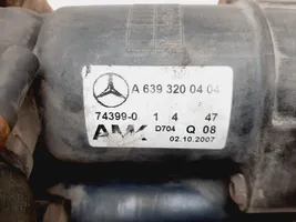 Mercedes-Benz Vito Viano W639 Ilmajousituksen kompressoripumppu A6393200404