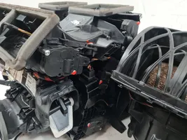 BMW X3 F25 Montaje de la caja de climatización interior 9184306