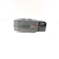 Renault Trafic III (X82) Interruptor de control multifunción 255522448R