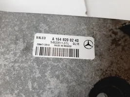 Mercedes-Benz GL X164 Tringlerie et moteur d'essuie-glace avant A1648202442