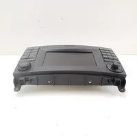 Mercedes-Benz Vito Viano W447 Radio/CD/DVD/GPS-pääyksikkö A4479009005