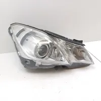 Mercedes-Benz E C207 W207 Phare frontale A2078203661