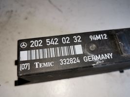 Mercedes-Benz C W202 Šviesų modulis 2025420232