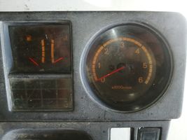 Mitsubishi Pajero Speedometer (instrument cluster) MB386588