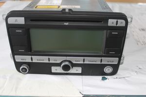 Volkswagen Touran I Panel / Radioodtwarzacz CD/DVD/GPS 1K0035191D