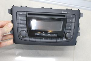 Suzuki Vitara (LY) Panel / Radioodtwarzacz CD/DVD/GPS CQJZ93F2TT