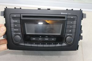 Suzuki Vitara (LY) Panel / Radioodtwarzacz CD/DVD/GPS CQJZ93F2TT