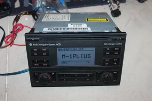 Volkswagen PASSAT B5.5 Panel / Radioodtwarzacz CD/DVD/GPS 1J0035191A