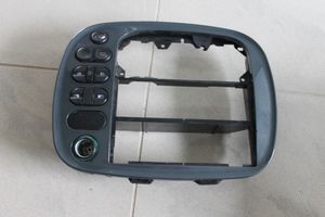 Ford Galaxy Verkleidung Radio / Navigation 7M0858105E