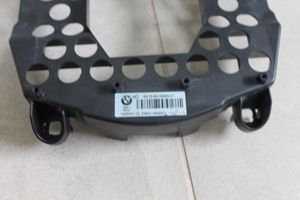 BMW X5 E70 Maskownica głośnika niskotonowego 65139218695