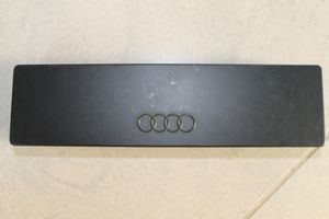 Audi A6 S6 C4 4A Panel / Radioodtwarzacz CD/DVD/GPS 4B0035231A