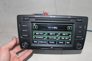 Skoda Yeti (5L) Radio/CD/DVD/GPS-pääyksikkö 1Z0035156F