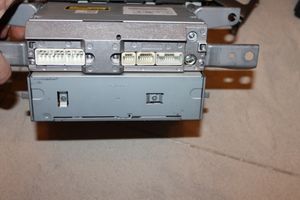 Toyota RAV 4 (XA30) Radio/CD/DVD/GPS-pääyksikkö 8612042220