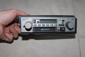 Mercedes-Benz E W124 Radio/CD/DVD/GPS-pääyksikkö 