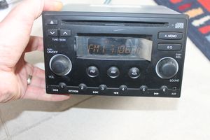 Nissan X-Trail T30 Unité principale radio / CD / DVD / GPS 