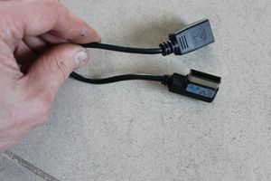 Volkswagen Golf VI Connettore plug in USB 5N0035558