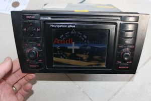 Audi A6 S6 C5 4B Panel / Radioodtwarzacz CD/DVD/GPS 4B0035192E