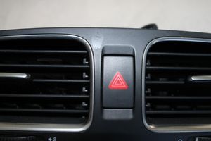 Volkswagen Golf VI Interruttore luci di emergenza 1K0953509A