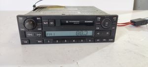 Volkswagen Transporter - Caravelle T5 Panel / Radioodtwarzacz CD/DVD/GPS 1J0035186B