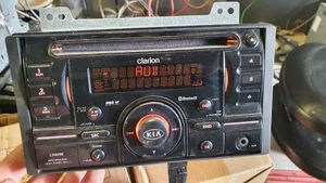 KIA Sorento Panel / Radioodtwarzacz CD/DVD/GPS CLARION