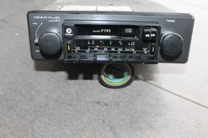 Mitsubishi Galant Eterna Radio/CD/DVD/GPS-pääyksikkö 