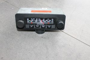 Ford Probe Unité principale radio / CD / DVD / GPS 08100