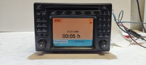 Mercedes-Benz E W210 Unité principale radio / CD / DVD / GPS 7612001610