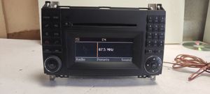 Mercedes-Benz Sprinter W906 Unité principale radio / CD / DVD / GPS A1698705494