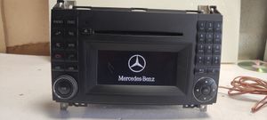 Mercedes-Benz Sprinter W906 Unité principale radio / CD / DVD / GPS A1698705494