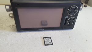 Toyota RAV 4 (XA40) Radio/CD/DVD/GPS-pääyksikkö PZ44500334